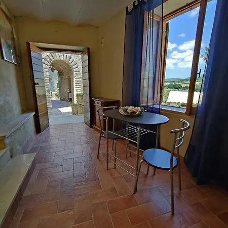 La Casa In Piazza Apartament *